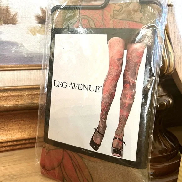 New! Deadstock 90’s Opaque Tattoo Print Tights - Picture 1 of 6